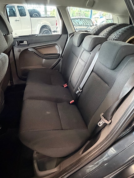Ford Focus 16 of 26