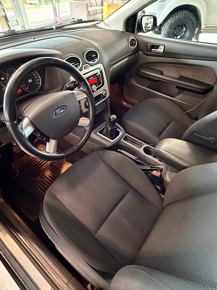 Ford Focus 15 of 26