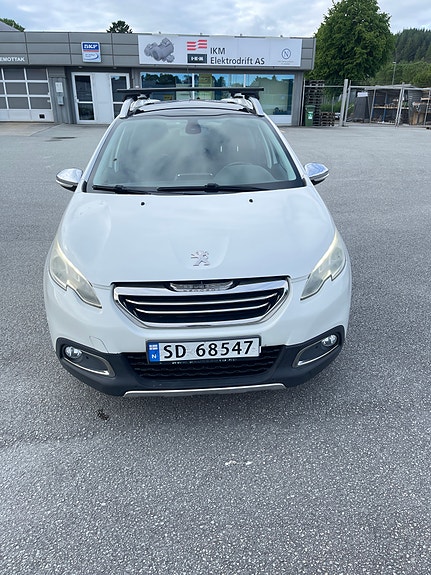 Peugeot 2008 4 of 5