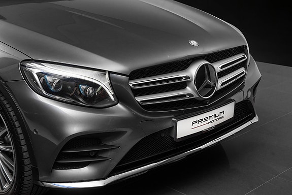 Mercedes-Benz GLC350 e 2 of 5