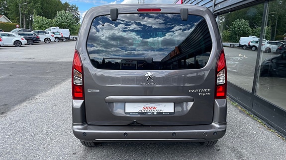 Peugeot Partner 8 of 21