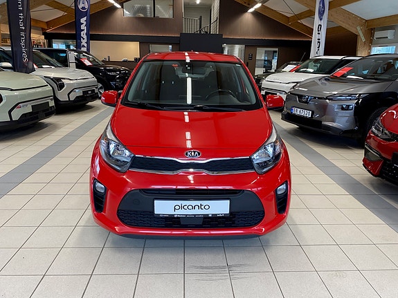 Kia Picanto 2 of 5