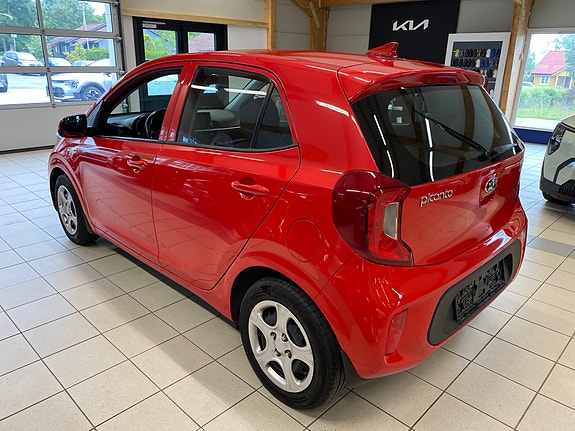 Kia Picanto 5 of 5