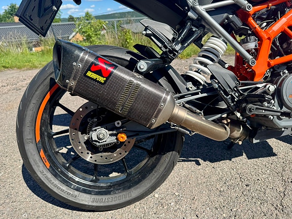 KTM 125 Duke 10 of 10