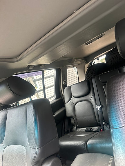 Nissan Pathfinder 13 of 19