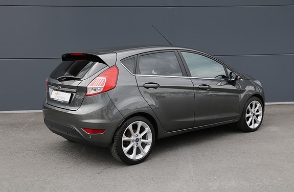 Ford Fiesta 5 of 5