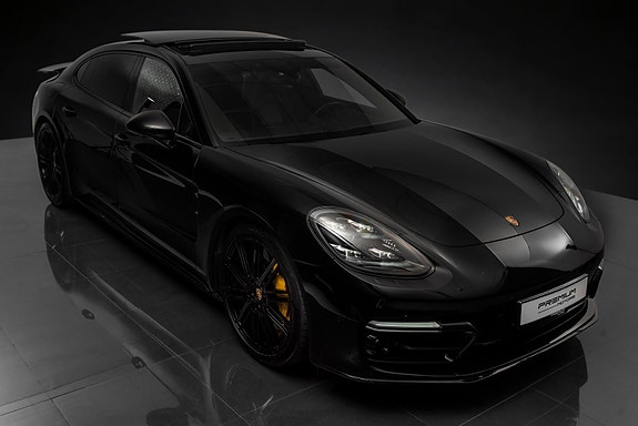 Porsche Panamera 2 of 5