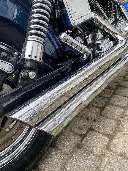 Harley-Davidson FXDLI Dyna Low Rider 1450 5 of 5