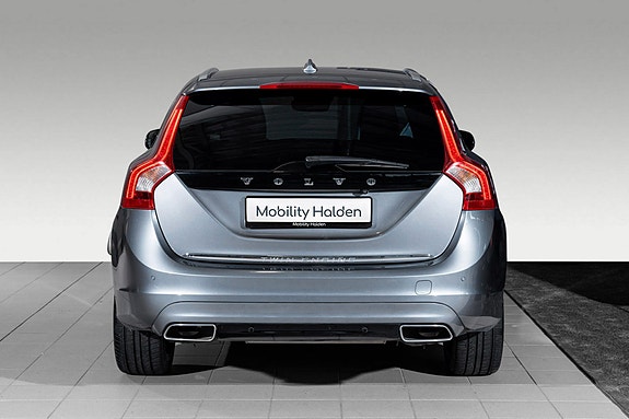 Volvo V60 7 of 25