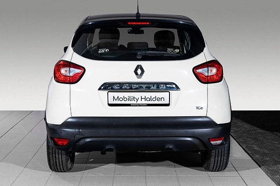 Renault Captur 4 of 5