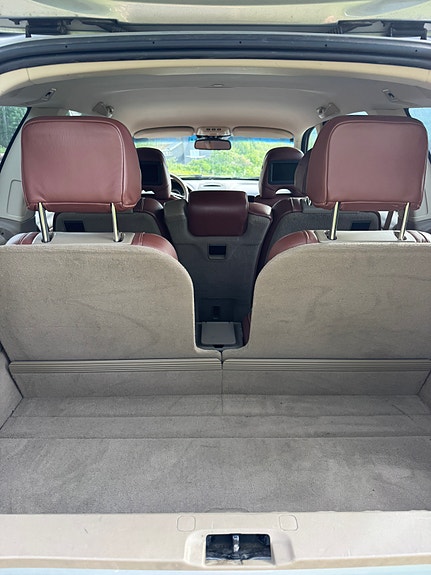 Volvo XC90 3 of 5