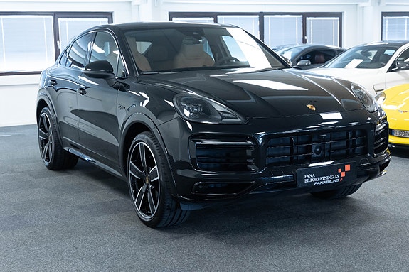 Porsche Cayenne Coupe 4 of 5