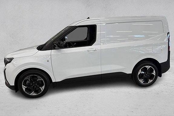 Ford E-Transit Courier 2 of 5