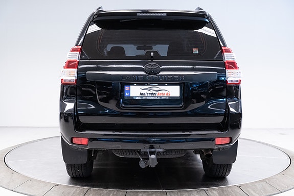 Toyota Land Cruiser 4 of 5