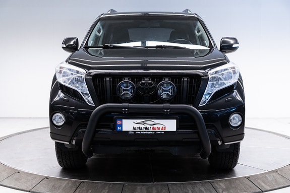 Toyota Land Cruiser 3 of 5