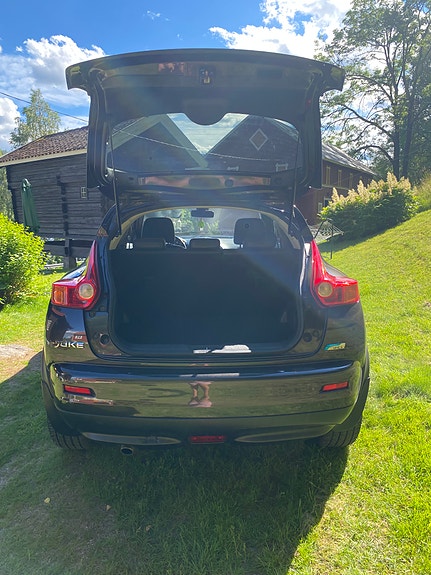 Nissan Juke 9 of 14