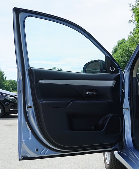Mitsubishi Outlander 30 of 30