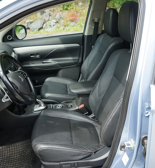 Mitsubishi Outlander 27 of 30