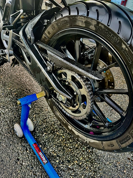 Yamaha MT-125 6 of 8
