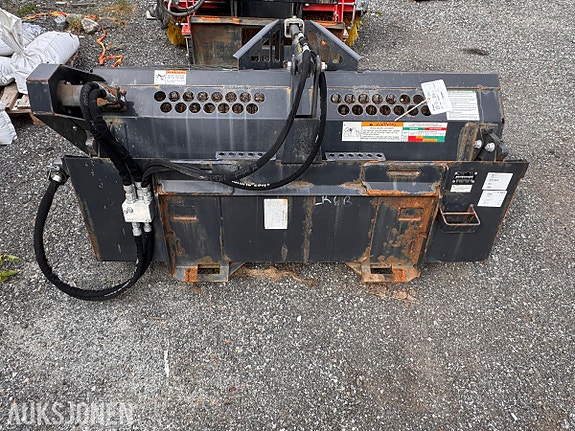 Bobcat LR 6B landskapsrake til kompaktlaster 4 of 5