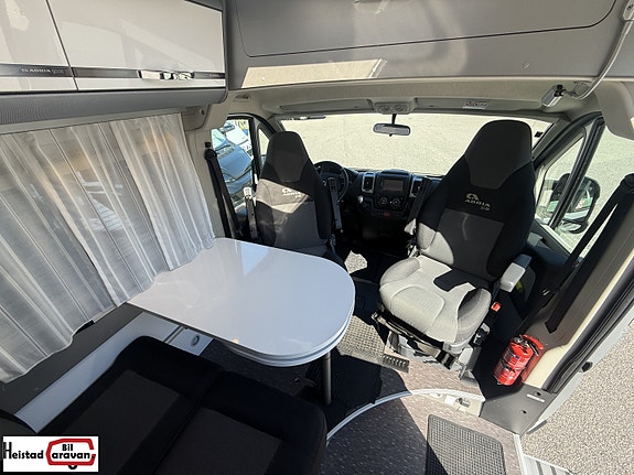 Adria Twin 600 SPT 2015 – Automat – EP Hydrauliske Støtteben 5 of 5
