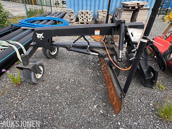 Bobcat MI Grader 84 til kompaktlaster Hydraulisk planeringsskjær med 2 stk Bobcat BLR2 Lasermottakere 2 of 5