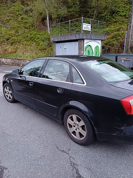 Audi A4 7 of 13