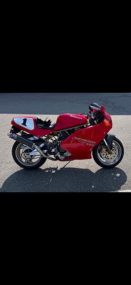 Ducati 900 SL 2 of 5