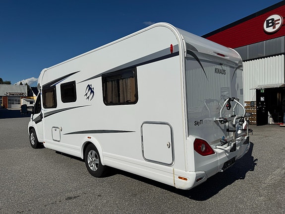 Knaus R16 Flott bil/Bør sees/B førerkort/150hk 6 of 30