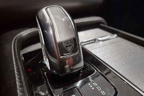 Volvo XC90 17 of 30