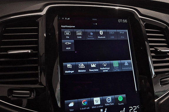 Volvo XC90 21 of 30
