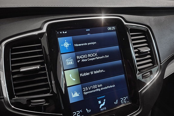 Volvo XC90 23 of 30