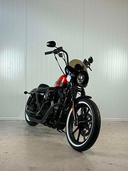 Harley-Davidson Sportster 1200 Iron Classic 4 of 20