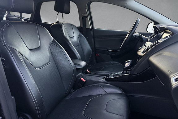 Ford Focus 17 of 30