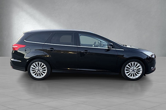 Ford Focus 10 of 30