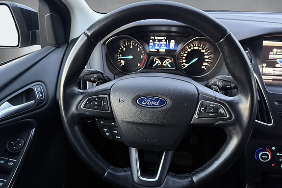 Ford Focus 27 of 30