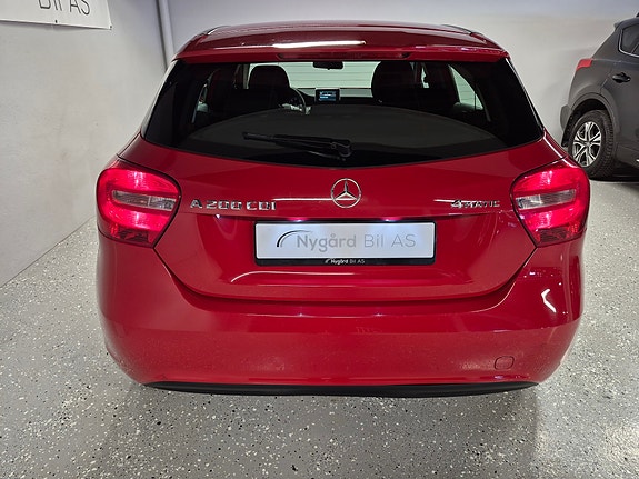 Mercedes-Benz A200 d 8 of 30