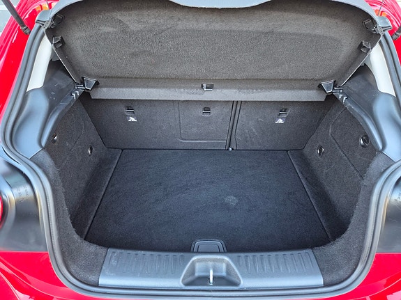 Mercedes-Benz A200 d 30 of 30