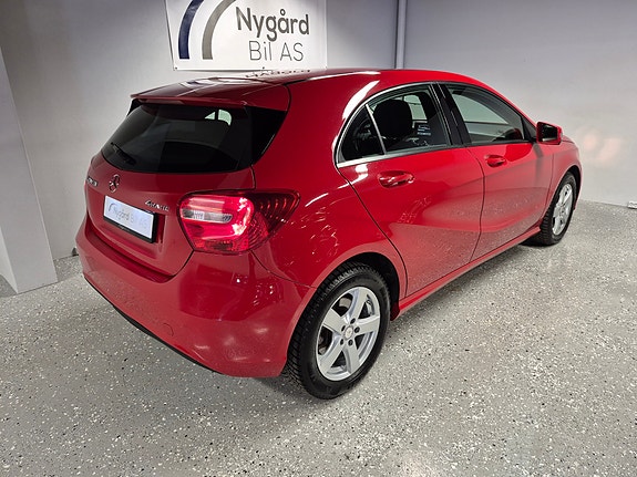 Mercedes-Benz A200 d 6 of 30