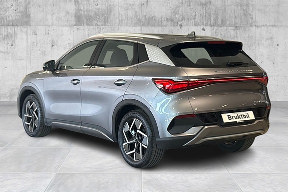 BYD Atto 3 3 of 5