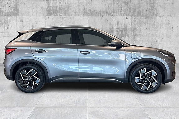 BYD Atto 3 6 of 23