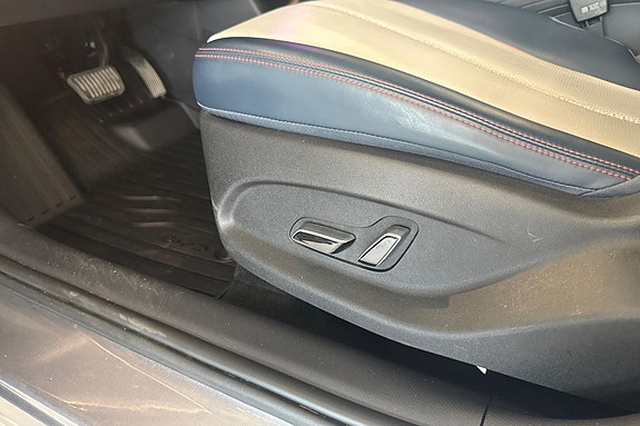 BYD Atto 3 16 of 23