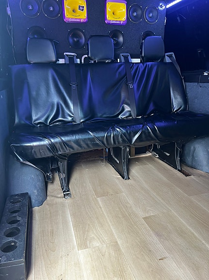 Mercedes-Benz Sprinter 208 3 of 16