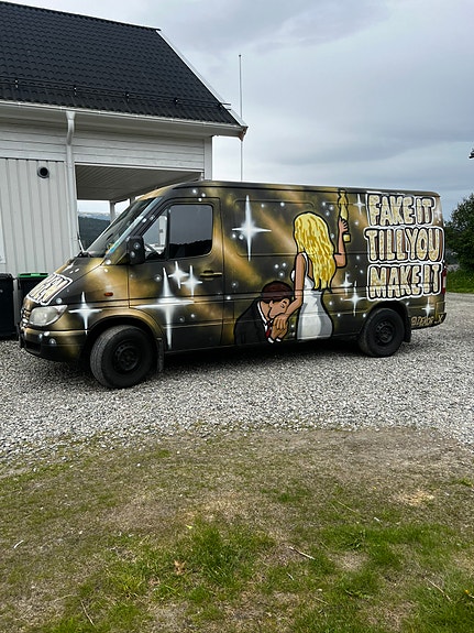 Mercedes-Benz Sprinter 208 5 of 16