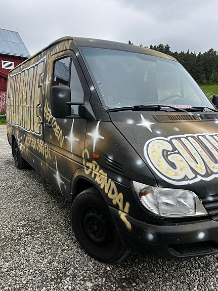 Mercedes-Benz Sprinter 208 6 of 16