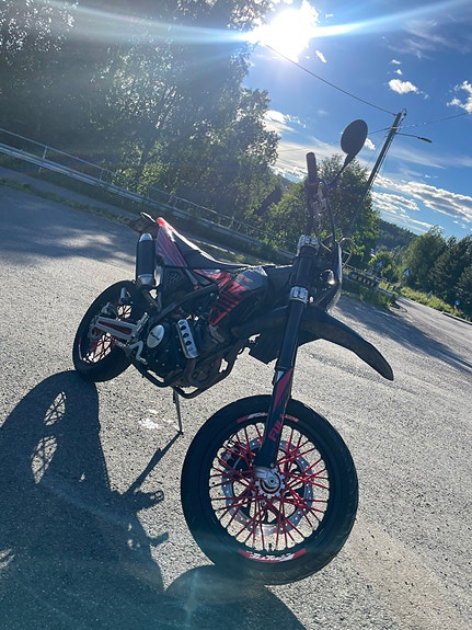 Fantic XMF 125 3 of 5