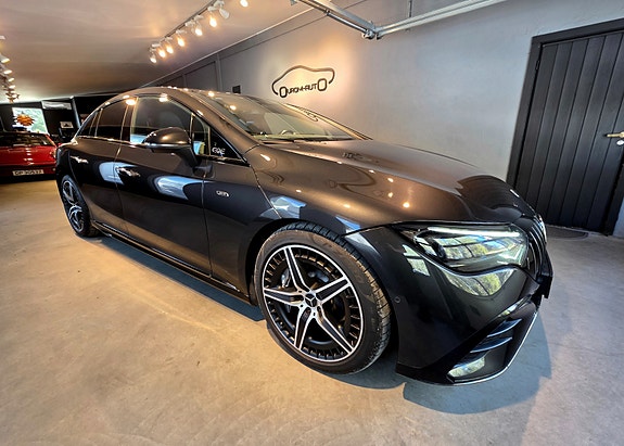 Mercedes-Benz EQE43 2 of 5