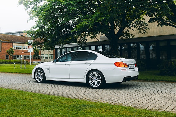 BMW 535d 2 of 30