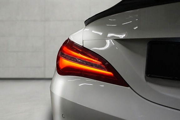 Mercedes-Benz CLA220 d 7 of 27