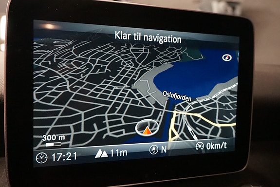 Mercedes-Benz CLA220 d 24 of 27